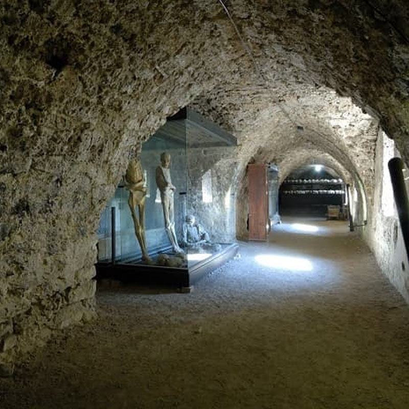 museo delle mummie in umbria scopri cosa c'è